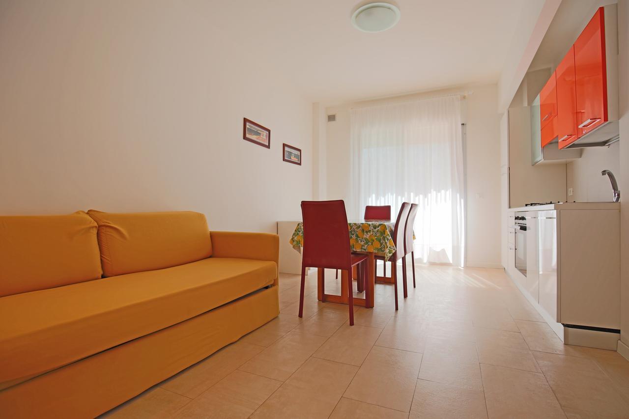 Residence Braida Каорле Екстер'єр фото